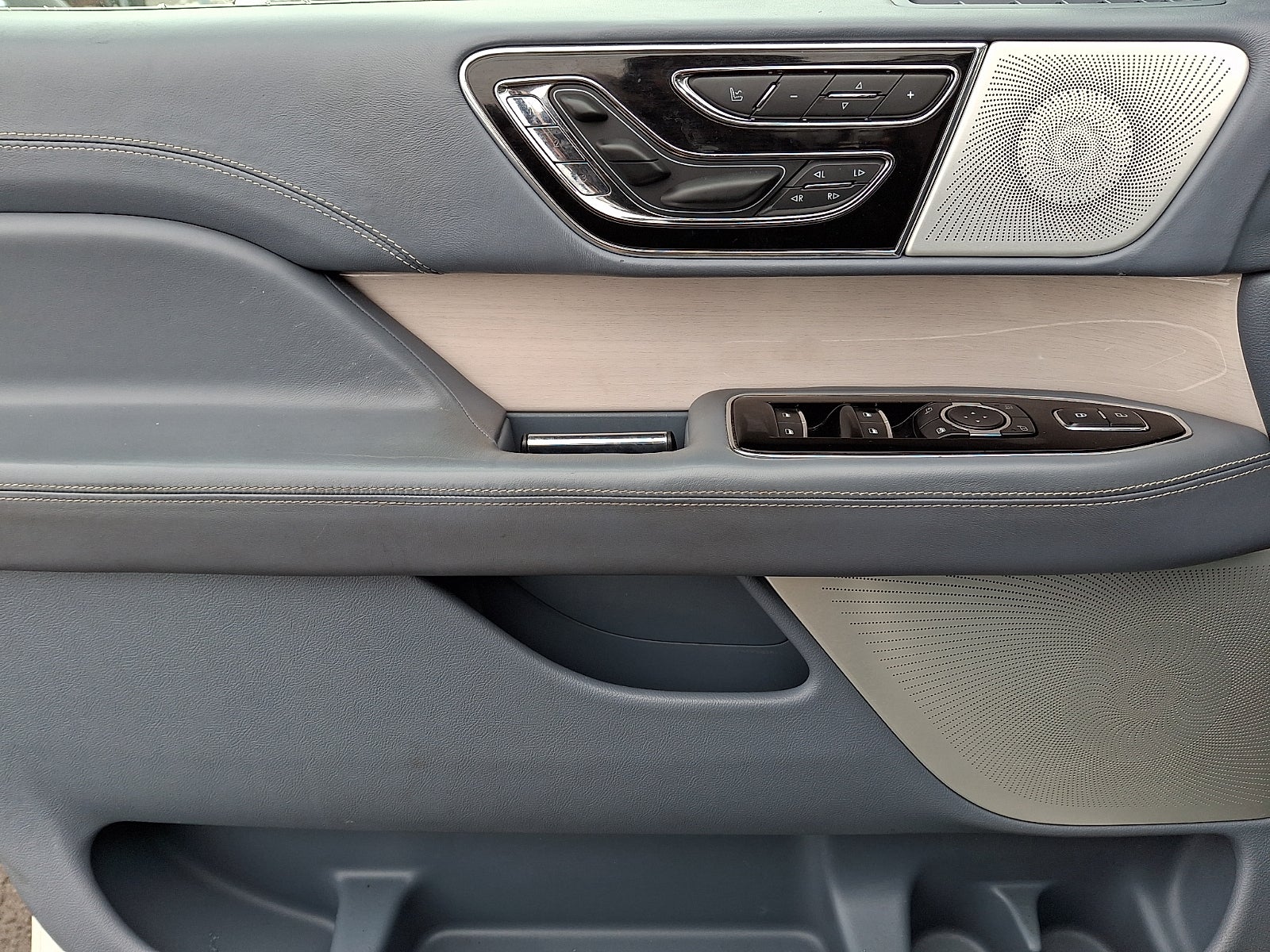 2021 Lincoln Navigator Black Label L