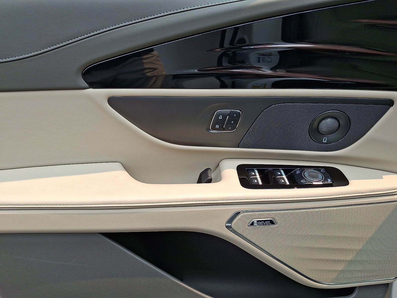 2024 Lincoln Nautilus Premiere