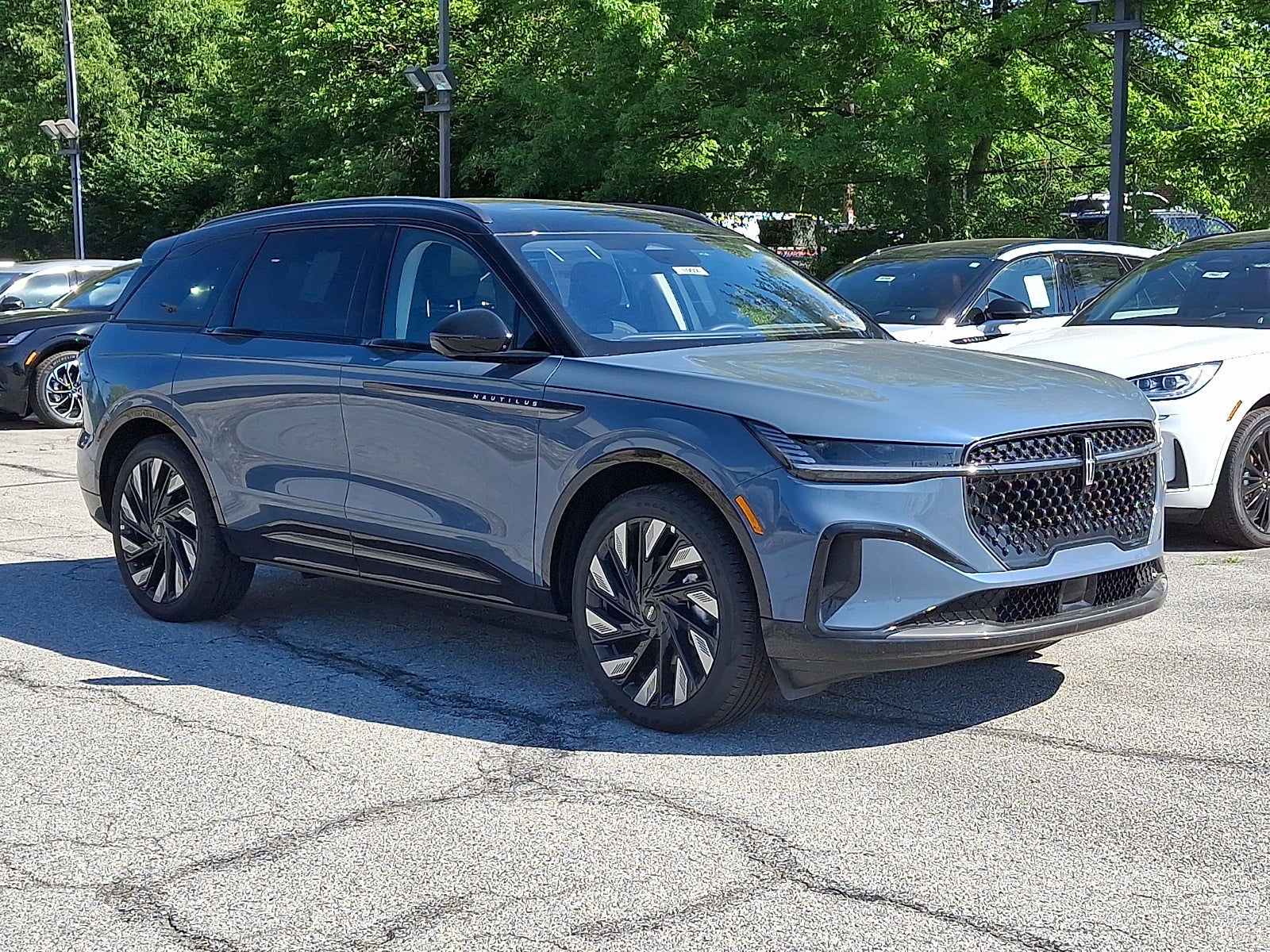 2026 Lincoln Nautilus Reserve AWD's photo
