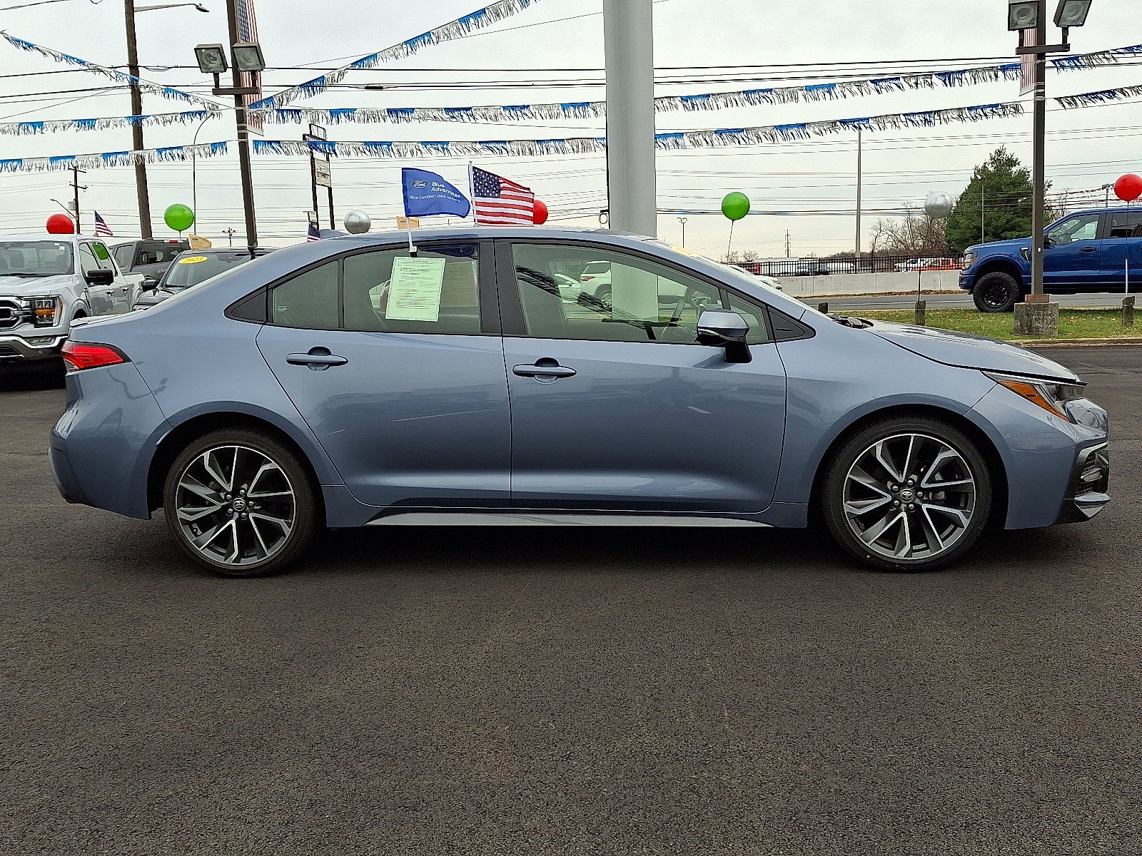 2022 Toyota Corolla SE