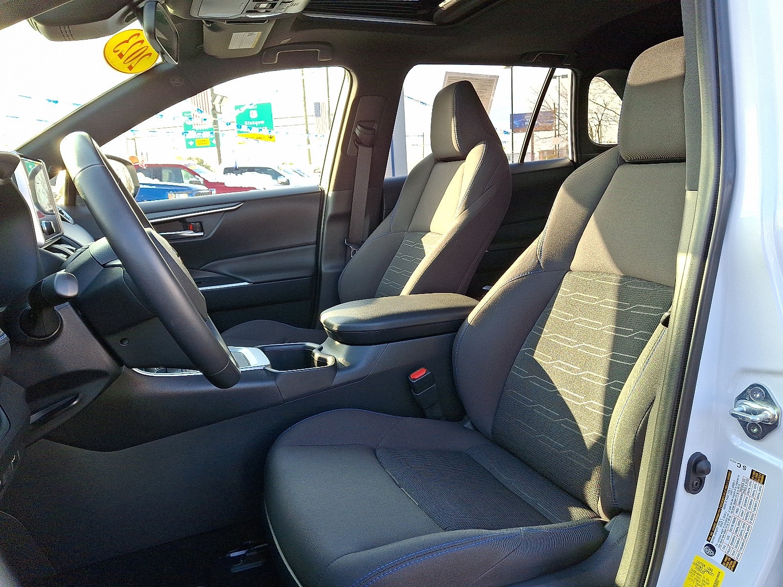 2023 Toyota RAV4 Hybrid SE