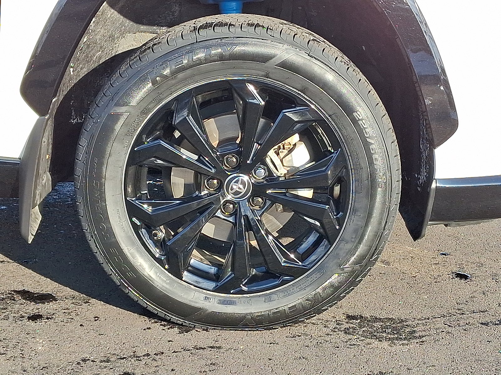 2023 Toyota RAV4 Hybrid SE