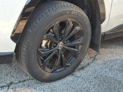 2023 Toyota RAV4 Hybrid SE