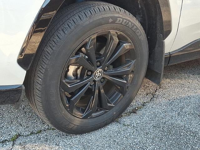 2023 Toyota RAV4 Hybrid SE