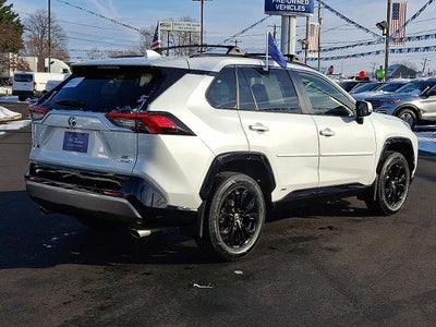 2023 Toyota RAV4 Hybrid SE
