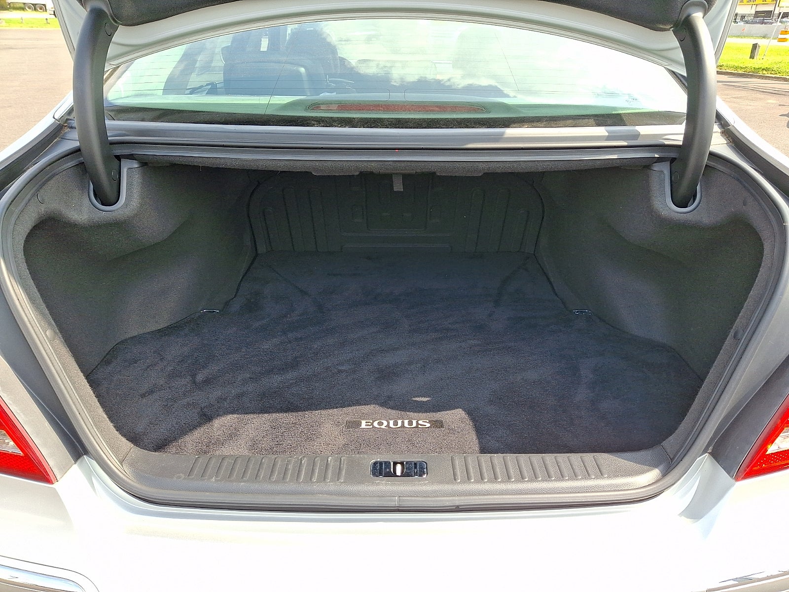 2013 Hyundai Equus Signature