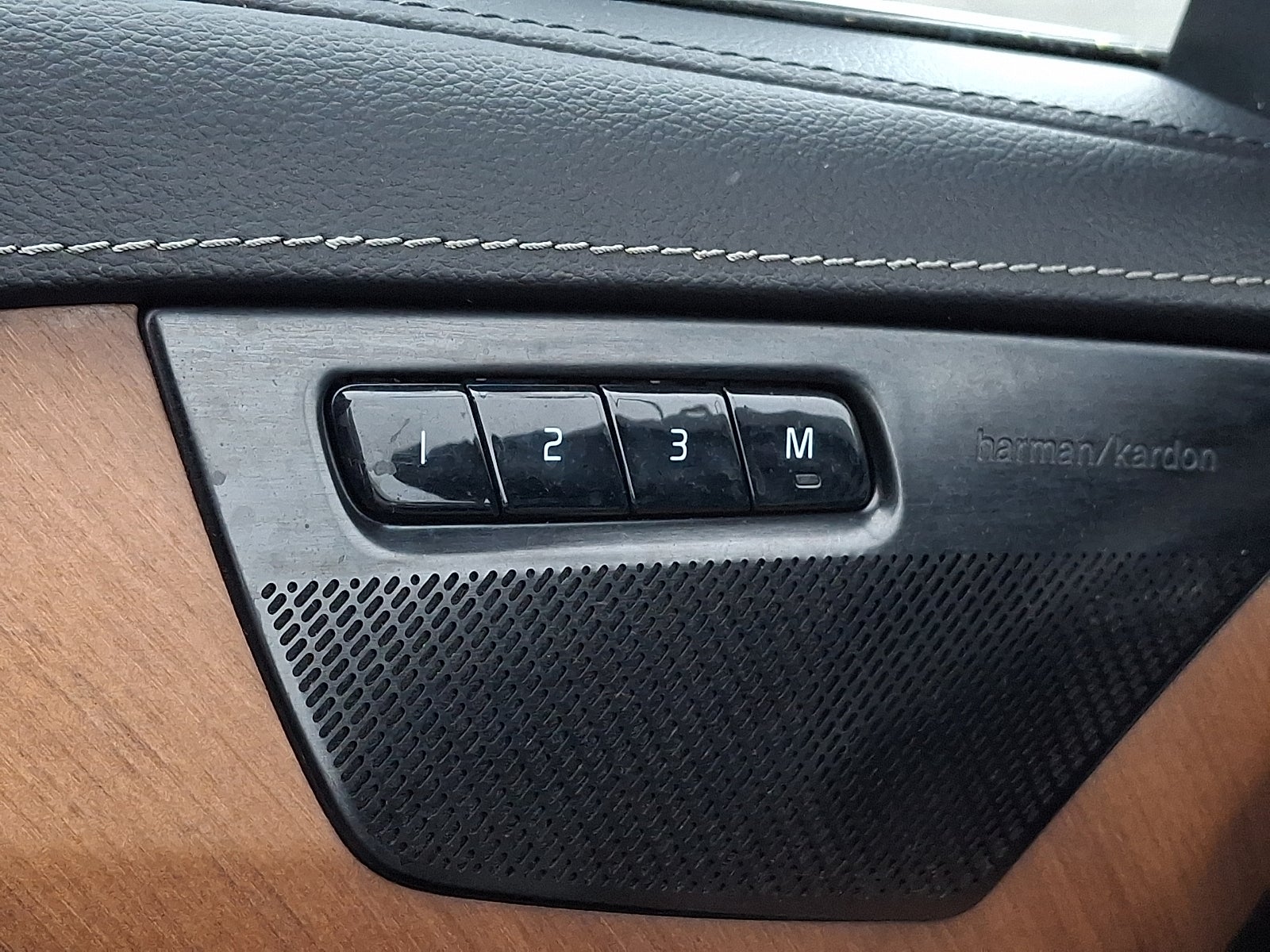 2019 Volvo XC90 T6 Inscription