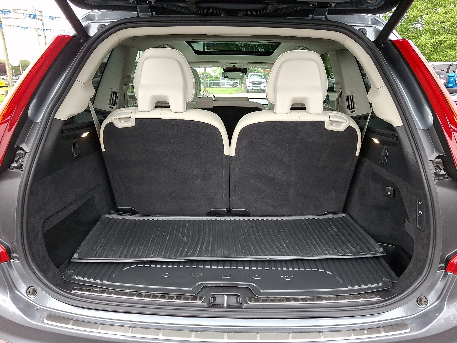 2019 Volvo XC90 T6 Inscription