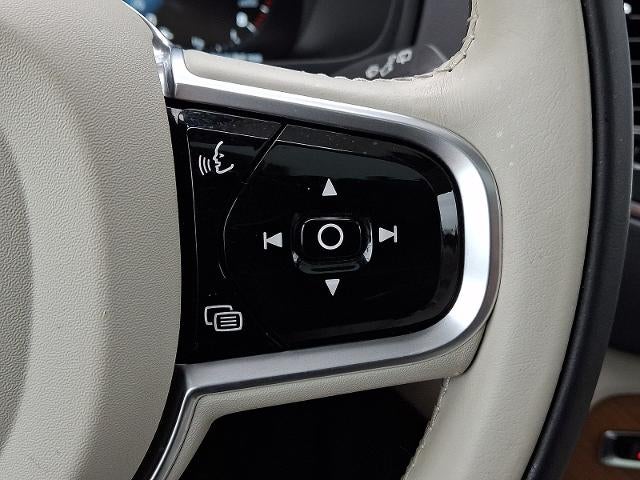2019 Volvo XC90 T6 Inscription