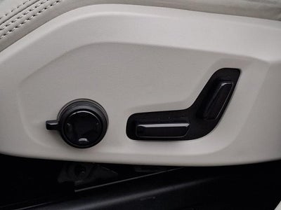 2019 Volvo XC90 T6 Inscription