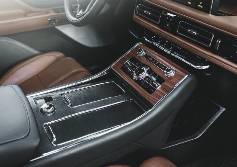 The front center console of a 2024 Lincoln Aviator® SUV is shown | Carman Lincoln in New Castle DE