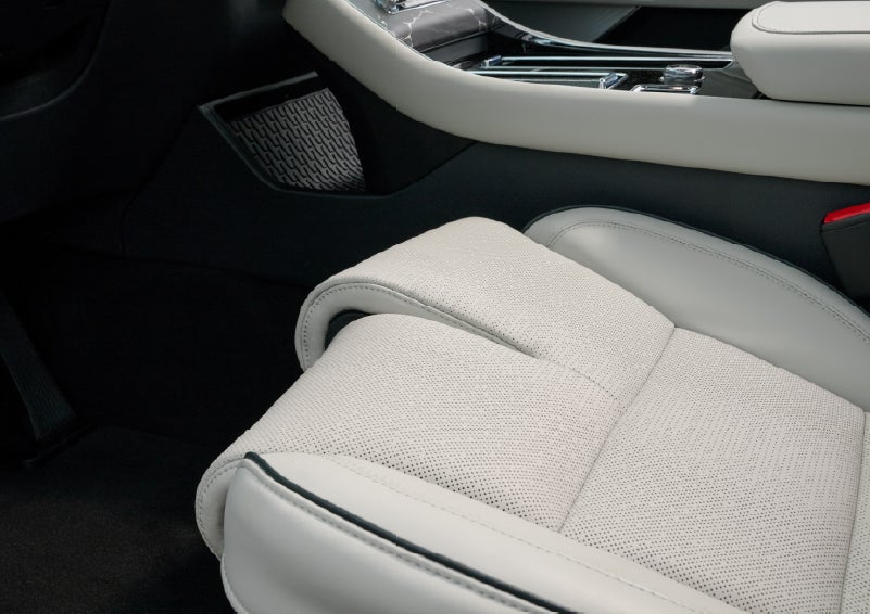 The front passenger Perfect Position seat is shown with the thigh extender adjusted.| Carman Lincoln in New Castle DE