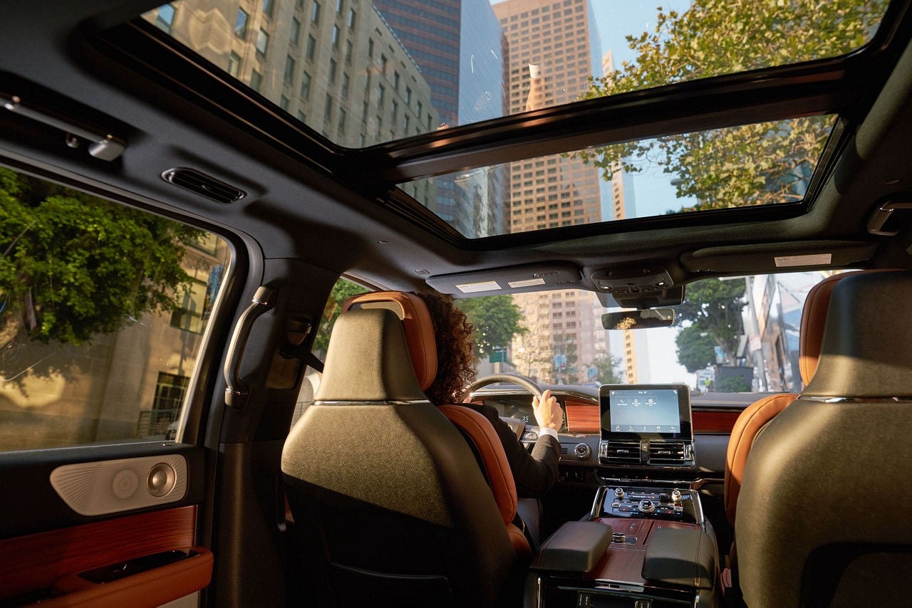 Lincoln Navigator Interior at Carman Lincoln